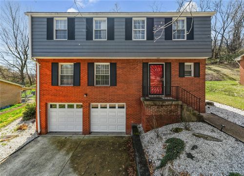 113 Thornberry Dr, Penn Hills, PA, 15235-5060 | Card Image