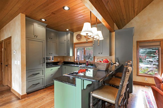 344 Chief Joseph Trl, House other with 5 bedrooms, 7 bathrooms and null parking in Darby MT | Image 52