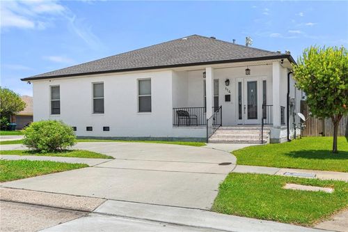 114 Gelpi Ave, Kenner, LA, 70065-3135 | Card Image