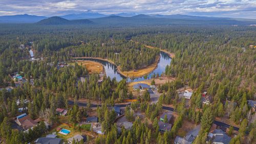 56078 Snow Goose Rd, Bend, OR, 97707-2357 | Card Image