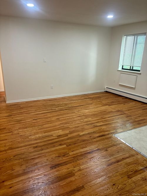 6114 165th Street, New York, NY, 11365 | Card Image