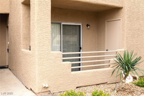 apt-102-2191 Bay Club Dr, Laughlin, NV, 89029-1154 | Card Image
