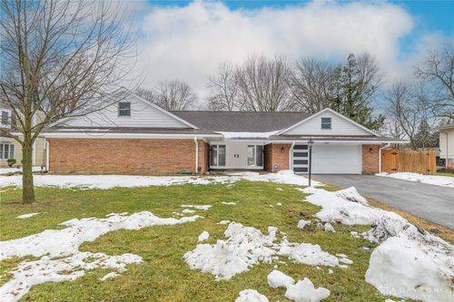 211 Whittington Dr, Dayton, OH, 45459-2131 | Card Image