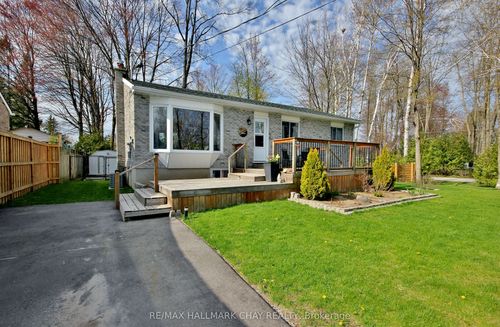 700 James St, Innisfil, ON, L9S2G7 | Card Image