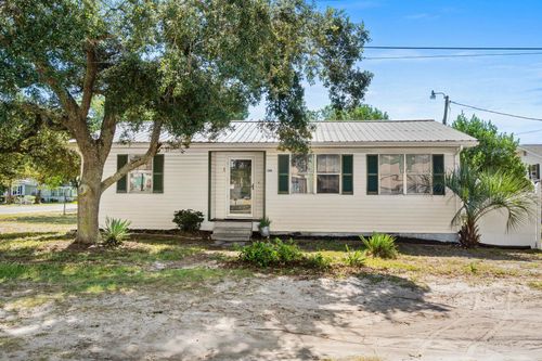 2705 Madison Dr., North Myrtle Beach, SC, 29582 | Card Image