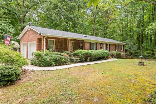 216 Whispering Wood Rd, Meherrin, VA, 23954 | Card Image