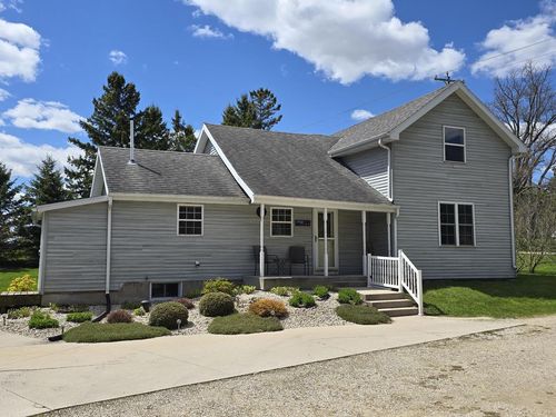 323 S Heritage Drive, Oostburg, WI, 53070 | Card Image