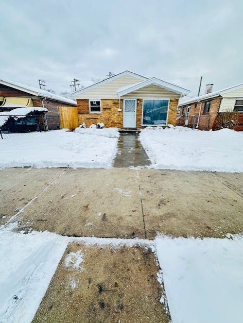 9508 S Green St, Chicago, IL, 60643-1506 | Card Image