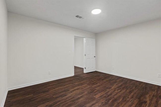 2091 Chestnut Log Dr, House other with 3 bedrooms, 2 bathrooms and null parking in Lithia Springs GA | Image 11