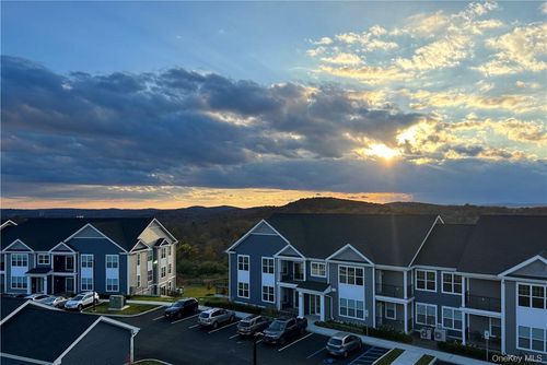 17201-9 Monticello Dr, Brewster, NY, 10509-5421 | Card Image