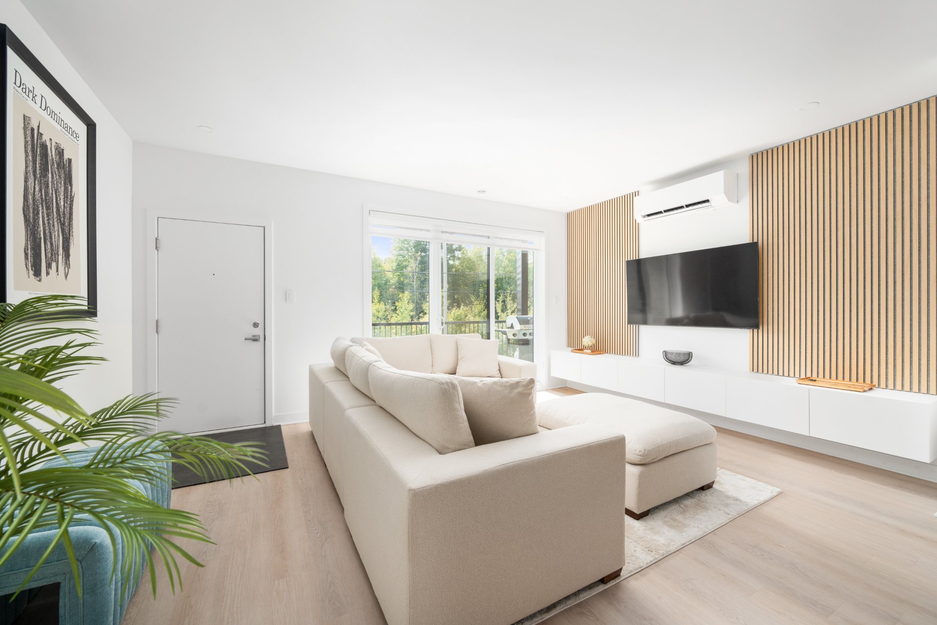 Residential Lease in Mirabel 2