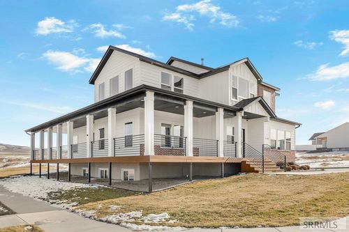 6184 Rolling Hills Loop, Chubbuck, ID, 83202 | Card Image