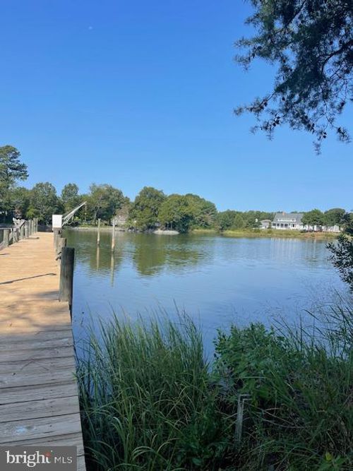 33 Lagrange Avenue, KILMARNOCK, VA, 22482 | Card Image