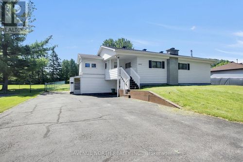 6898 Mitch Owens Road, Ottawa, ON, K4P1C5 | Card Image