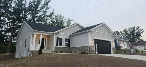 25 Blue Heron Ct, Painesville, OH, 44077-0019 | Card Image