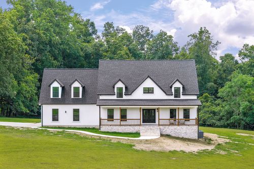 250 Dyer Ridge Rd, Baxter, TN, 38544-3818 | Card Image