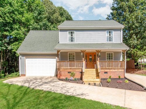 7575 Tanglewood Dr, Vale, NC, 28168-8316 | Card Image