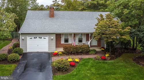 43 June Dr, HATFIELD, PA, 19440-2924 | Card Image