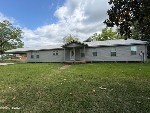 810 Patty St, Opelousas, LA, 70570-2483 | Card Image