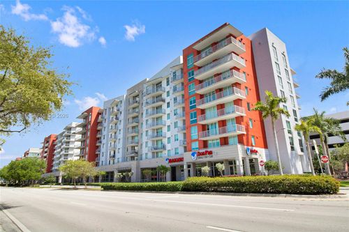 501-7661 Nw 107th Ave, Doral, FL, 33178-4625 | Card Image