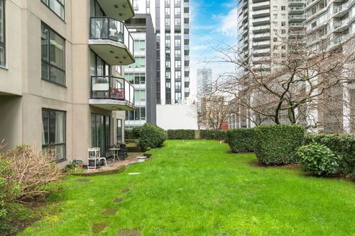 101-828 Agnes St, New Westminster, BC, V3M6R4 | Card Image