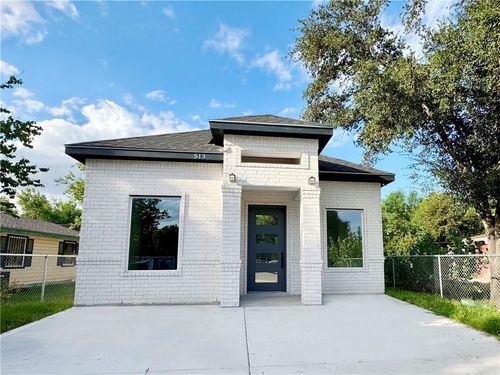 513 E Hawk Ave, Pharr, TX, 78577-4048 | Card Image