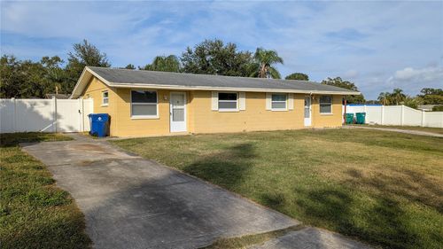 11301 110th Ter, LARGO, FL, 33778-3708 | Card Image