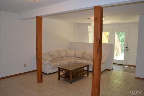 140 Saw Mill Rd, Saint Robert, MO, 65584-4711 | Card Image