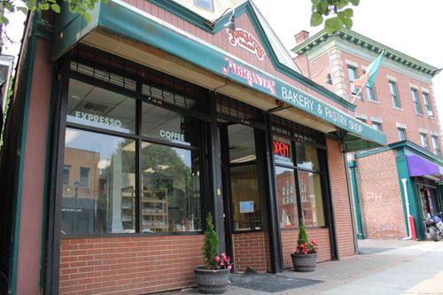 1851 Park St, Hartford, CT, 06106-2121 | Card Image