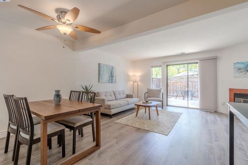 1785 Paseo Laguna Seco, Livermore, CA, 94551-1683 | Card Image