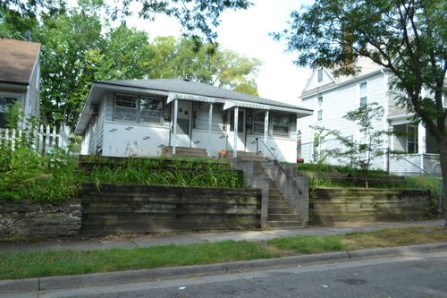 2913 Bryant Ave N, Minneapolis, MN, 55411-1438 | Card Image