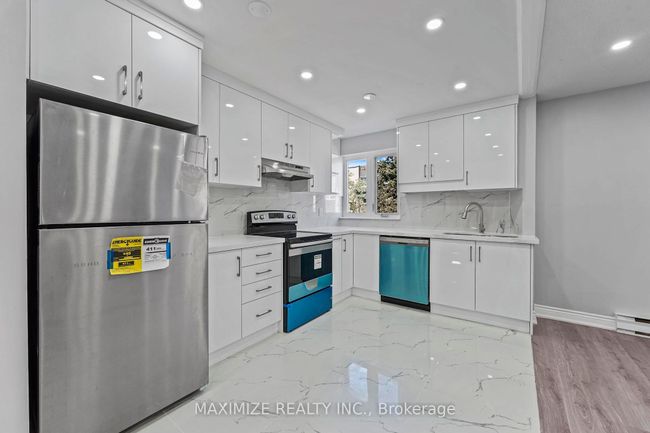 192 - 1055 Dundas St E, Condo with 3 bedrooms, 1 bathrooms and null parking in Mississauga ON | Image 21