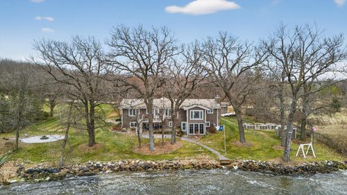 15494 Camp Winona Trl, Faribault, MN, 55021-7428 | Card Image