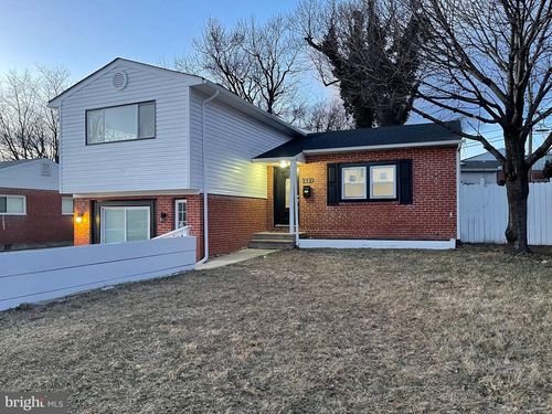 912 Marksworth Rd, CATONSVILLE, MD, 21228-1215 | Card Image