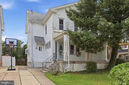 667 Rose St, LANSDOWNE, PA, 19050-3341 | Card Image
