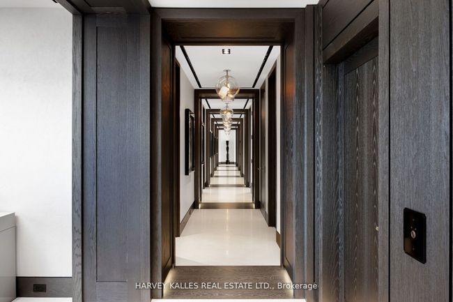 1201 - 181 Davenport Rd, Condo with 4 bedrooms, 7 bathrooms and null parking in Toronto ON | Image 6