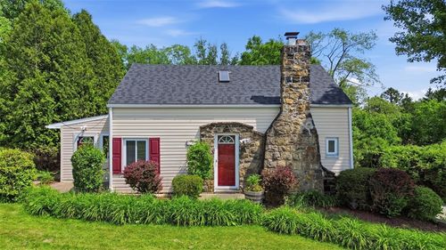 123 Cemetery Rd, Slippery Rock, PA, 16057-2403 | Card Image