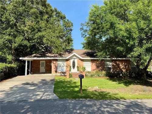 1848 9th St, Slidell, LA, 70458-3318 | Card Image