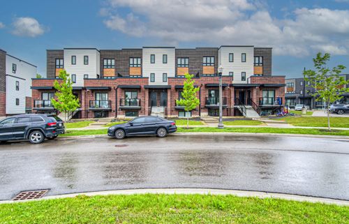41-253 Chapel Hill Dr, Kitchener, ON, N2R0S4 | Card Image