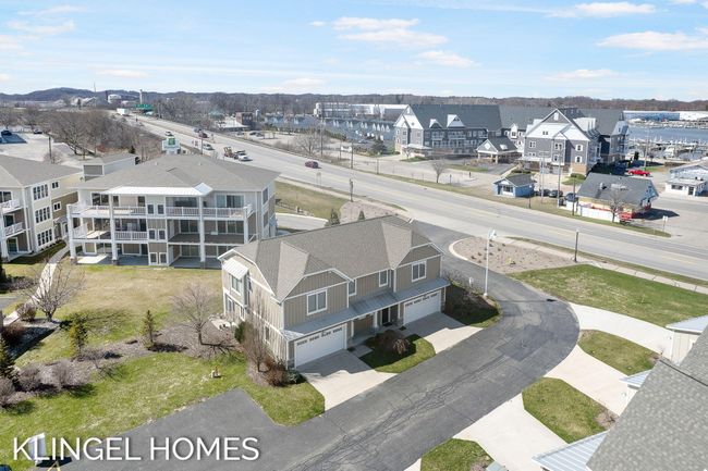UNIT-14 - 920 W Savidge St, Condo with 3 bedrooms, 3 bathrooms and null parking in Spring Lake MI | Image 16