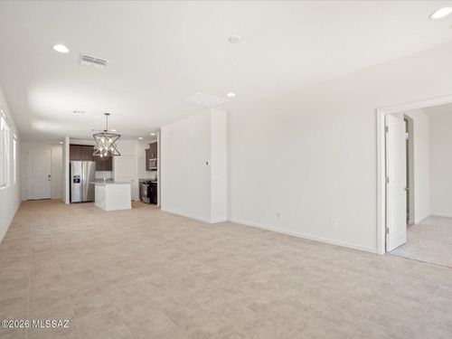 7927 S Walnutview Dr, Tucson, AZ, 85757-0236 | Card Image