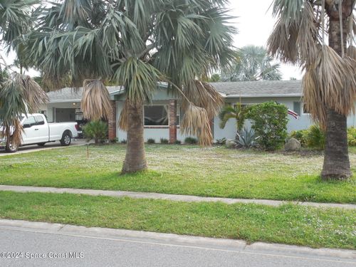 1211 Pinetree Dr, Indian Harbour Beach, FL, 32937-4116 | Card Image