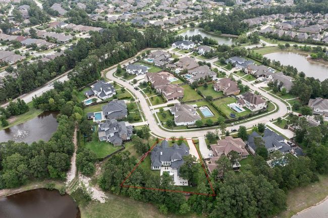 Sundance Lakes Estates is an exclusive Gated Enclave within the Falls at Imperial Oaks | Image 5