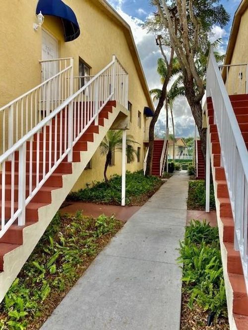 136-6051 10th Avenue N, Greenacres, FL, 33463 | Card Image