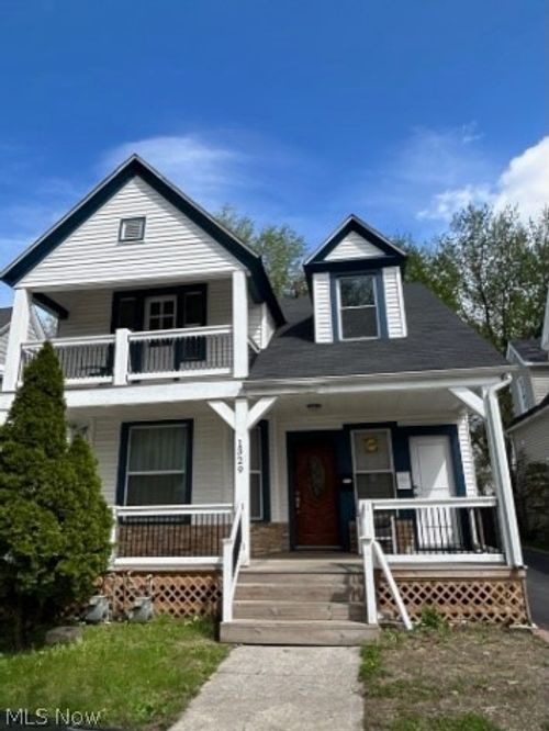 1329 W 87th St, Cleveland, OH, 44102-1823 | Card Image