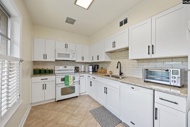 1718 Madison Rd, Condo with 2 bedrooms, 2 bathrooms and null parking in Columbia SC | Image 8