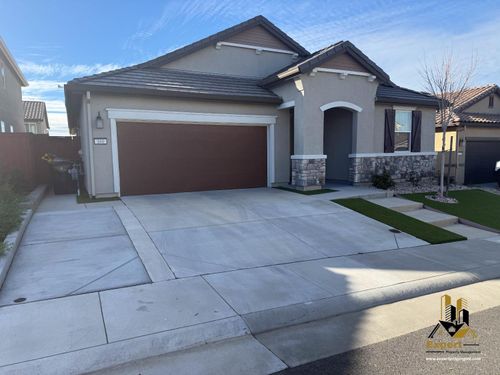 160 Hermosa Court, Lincoln, CA, 95648 | Card Image