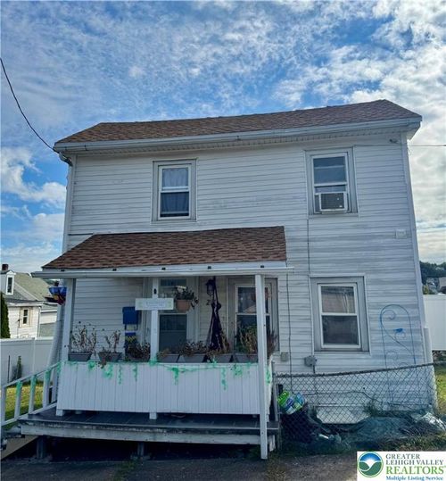 217 S 2nd St, SHAMOKIN, PA, 17872-6623 | Card Image