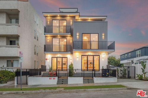 1651 Selby Ave, Los Angeles, CA, 90024-5715 | Card Image