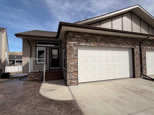22 Garden Way, Drumheller, AB, T0J0Y5 | Card Image